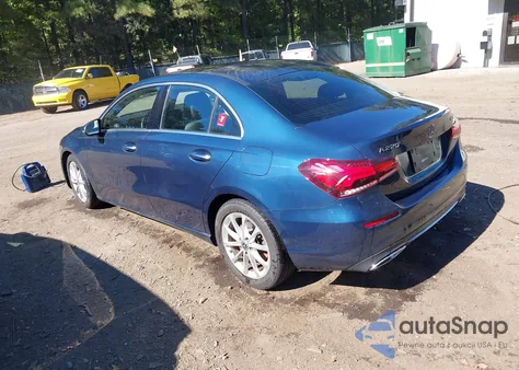 2021 Mercedes-Benz A 220 4Matic из США, поврежденный, VIN W1K3G4FB5MJ283395